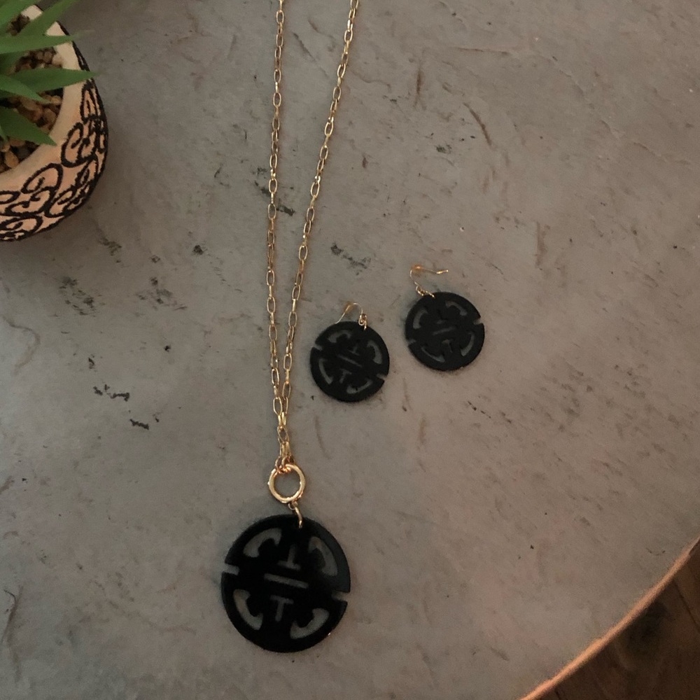 Necklace and earring set- new- black and gold